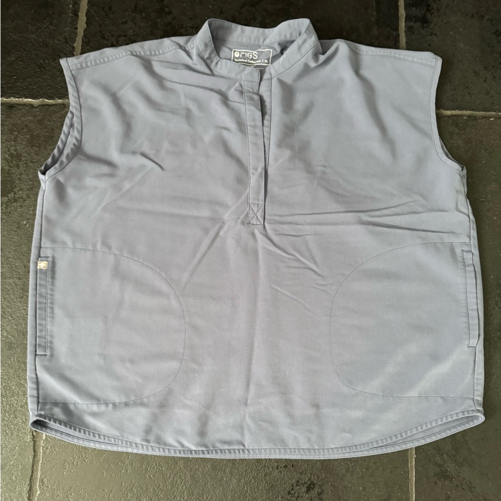 Figs Technical Collection XL Rafaela Top. Color Space Navy!